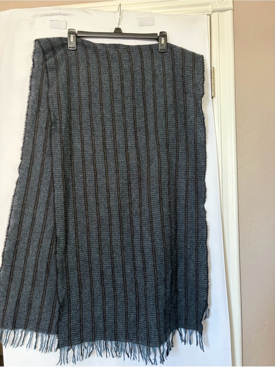 John Varvatos Other - John Varvatos men’s 100% cashmere striped scarf